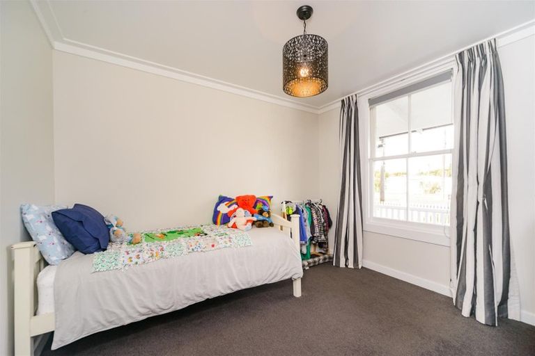 Photo of property in 41 Hammond Street, Bulls, 4818