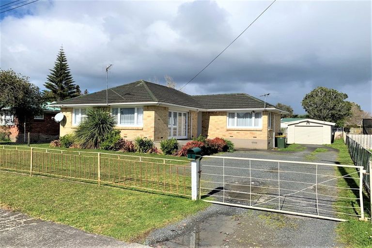 Photo of property in 5 Kerry Place, Papakura, 2110