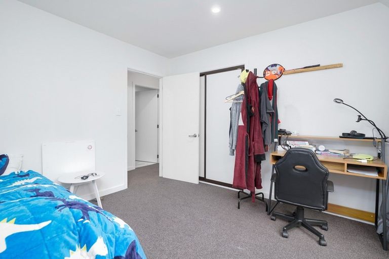 Photo of property in 31 O'connor Place, Burnside, Christchurch, 8053