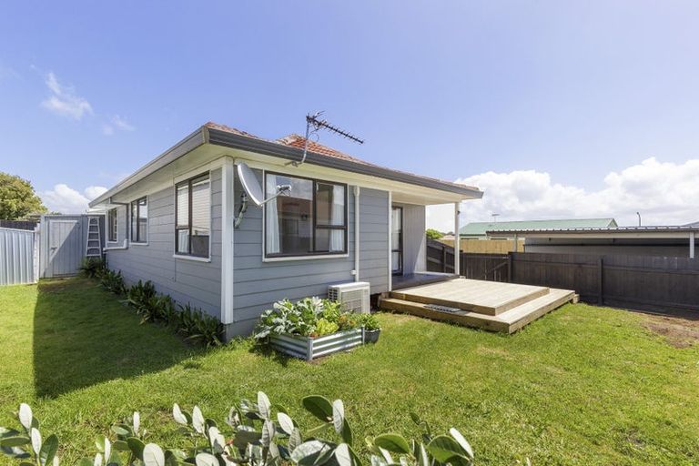 Photo of property in 1/19 Dunstan Place, Otara, Auckland, 2023