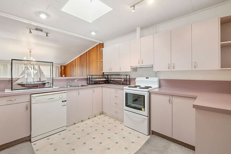 Photo of property in 1a Morey Street, Owhata, Rotorua, 3010