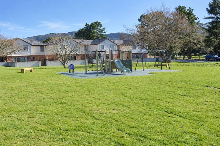 Photo of property in 58 Evergreen Crescent, Trentham, Upper Hutt, 5018