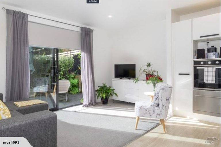 Photo of property in 272 Ballintoy Park Drive, Welcome Bay, Tauranga, 3175