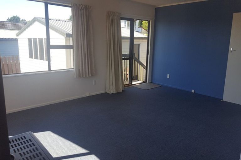 Photo of property in 8 Bobstay Lane, Whitby, Porirua, 5024