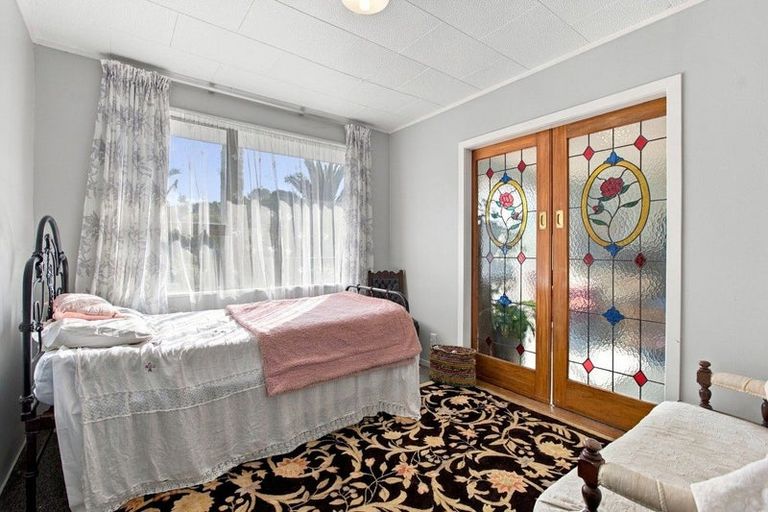 Photo of property in 44 Rangitake Drive, Spotswood, New Plymouth, 4310