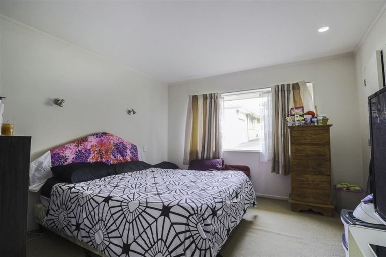 Photo of property in 4 Deborah Hatton Lane, Mount Wellington, Auckland, 1062