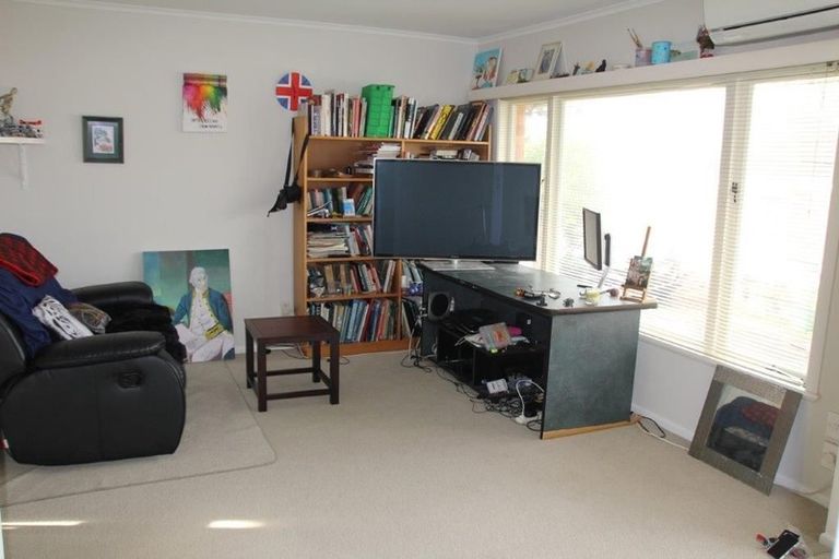 Photo of property in 2/46 Jutland Road, Hauraki, Auckland, 0622