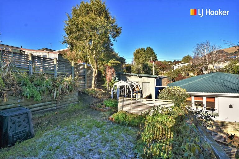 Photo of property in 17 Tweed Street, Kinmont Park, Mosgiel, 9024