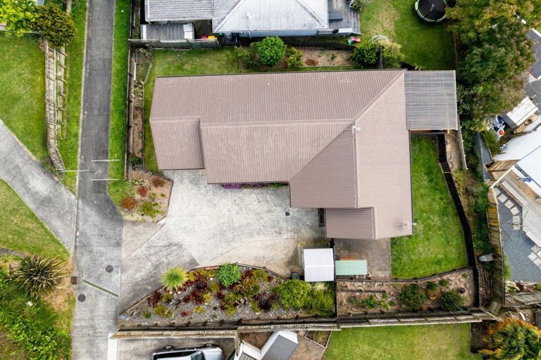 Photo of property in 16 Zachary Place, Welcome Bay, Tauranga, 3112