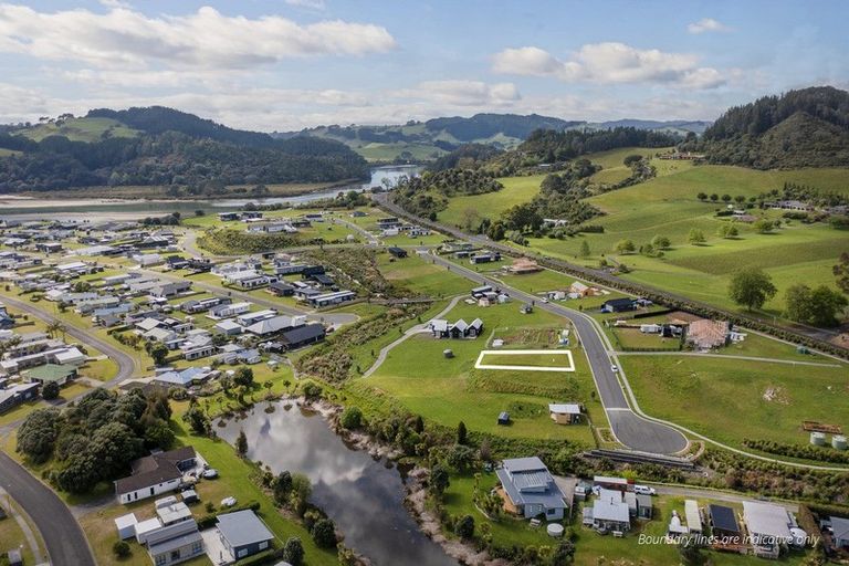 Photo of property in 18 Oliver Leighs Drive, Cooks Beach, 3591