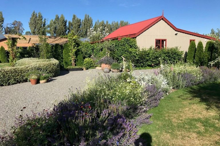 Photo of property in 79 Reading Street, Greytown, 5712