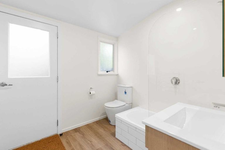 Photo of property in 2/14 Frederick Street, Waltham, Christchurch, 8011