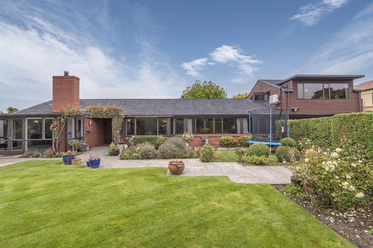 Photo of property in 370b Yaldhurst Road, Russley, Christchurch, 8042