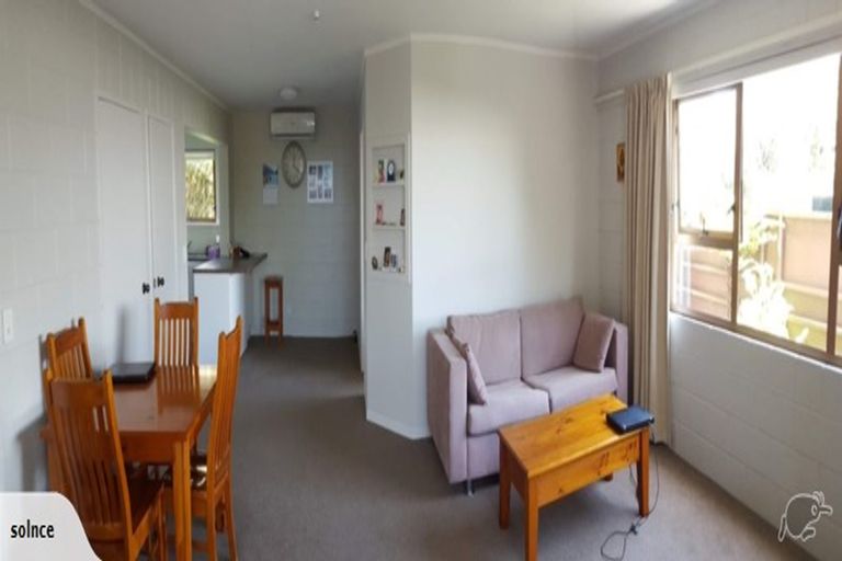 Photo of property in 10a Paisley Street, Mellons Bay, Auckland, 2014