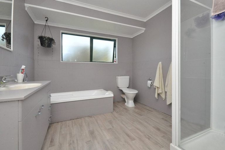 Photo of property in 34 Constable Road, Waiuku, 2123