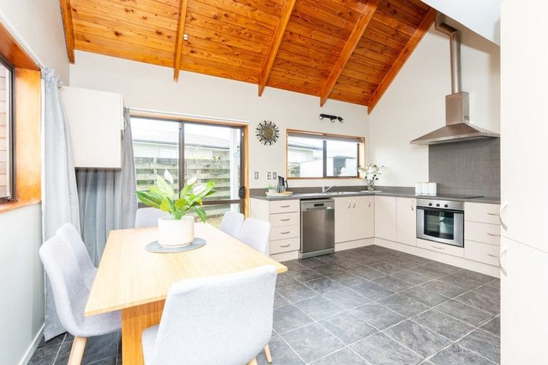 Photo of property in 59a Tuhikaramea Road, Dinsdale, Hamilton, 3204