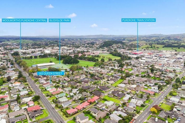 Photo of property in 162 Queen Street, Pukekohe, 2120