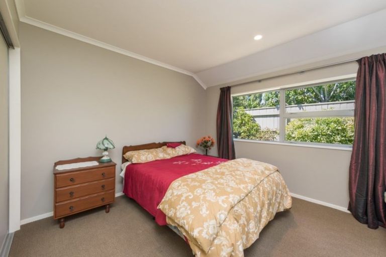 Photo of property in 15 Aratia Way, Richmond, 7020