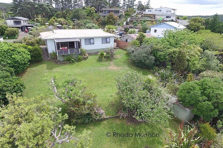 Photo of property in 14 Moana Road, Tinopai, 0593