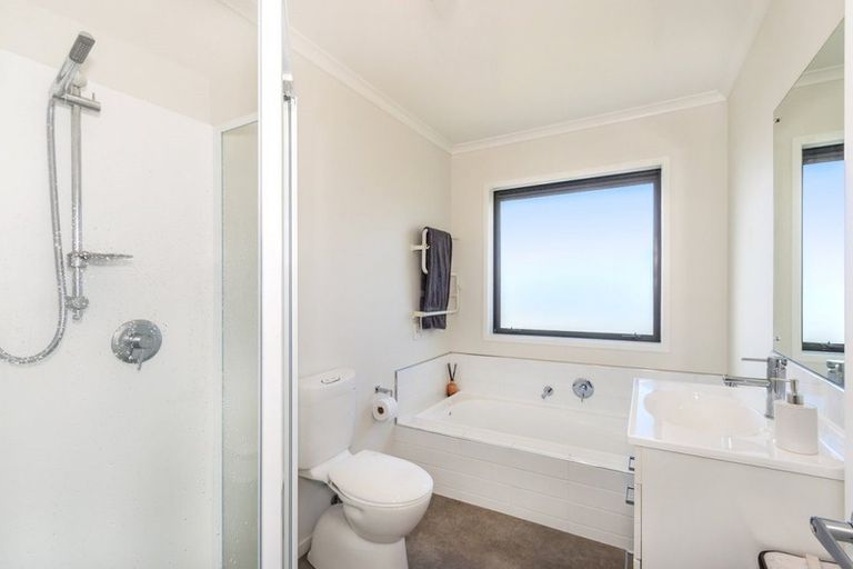 Photo of property in 61 Farnborough Way, Rolleston, 7615