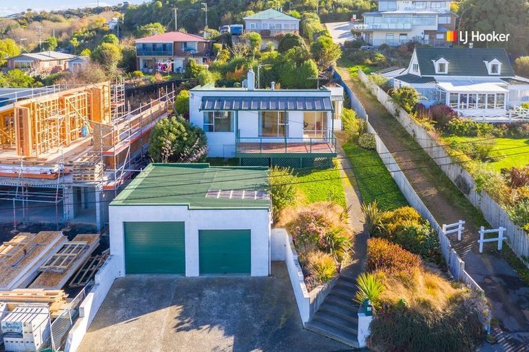 Photo of property in 986 Brighton Road, Brighton, Dunedin, 9035