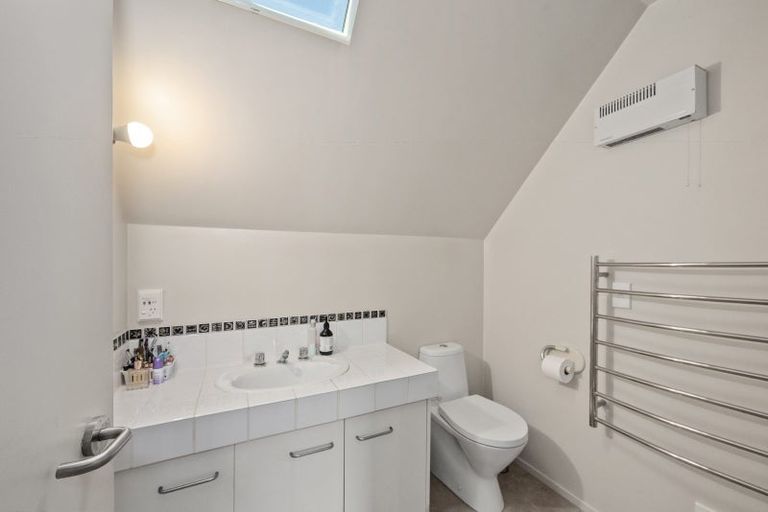 Photo of property in 1/43 Milford Road, Milford, Auckland, 0620