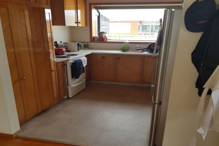 Photo of property in 389 Estuary Road, South New Brighton, Christchurch, 8062