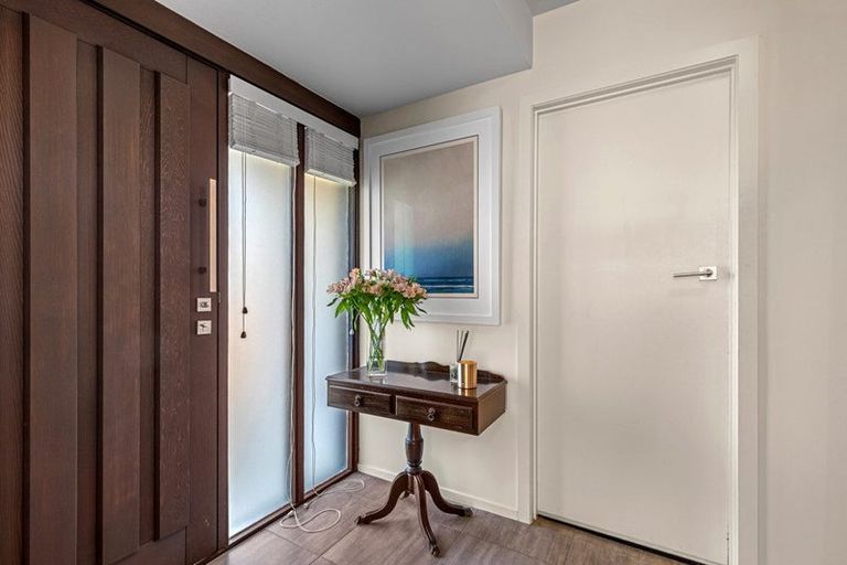 Photo of property in 137 Stapleford Crescent, Browns Bay, Auckland, 0630