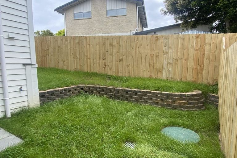 Photo of property in 132b Stapleford Crescent, Browns Bay, Auckland, 0630