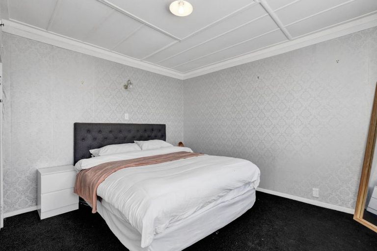 Photo of property in 59 Camberwell Road, Hawera, 4610