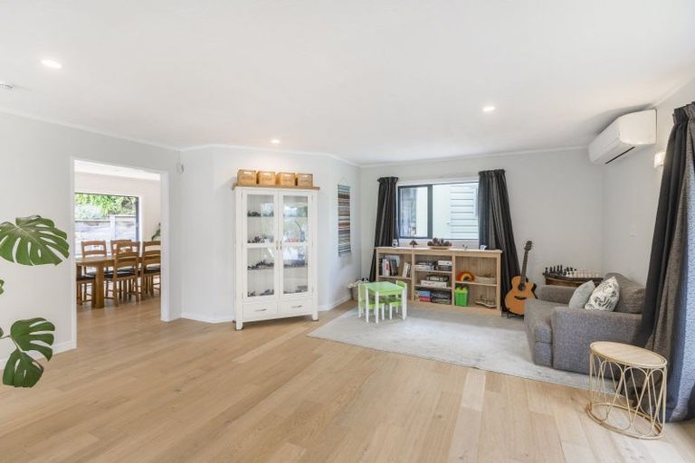 Photo of property in 45 Dalton Grove, Stokes Valley, Lower Hutt, 5019