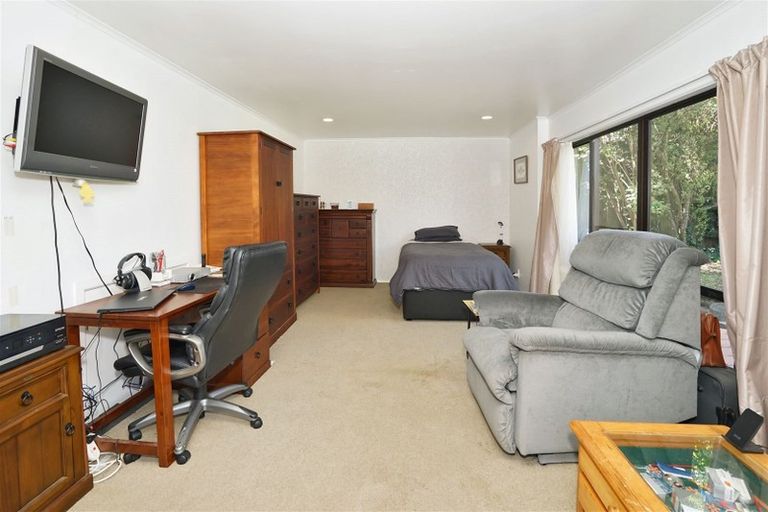 Photo of property in 21 Mabian Crescent, Deanwell, Hamilton, 3206