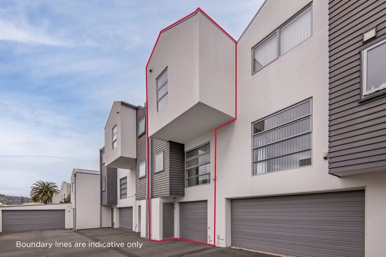 Photo of property in 42c Devon Street, Sydenham, Christchurch, 8023