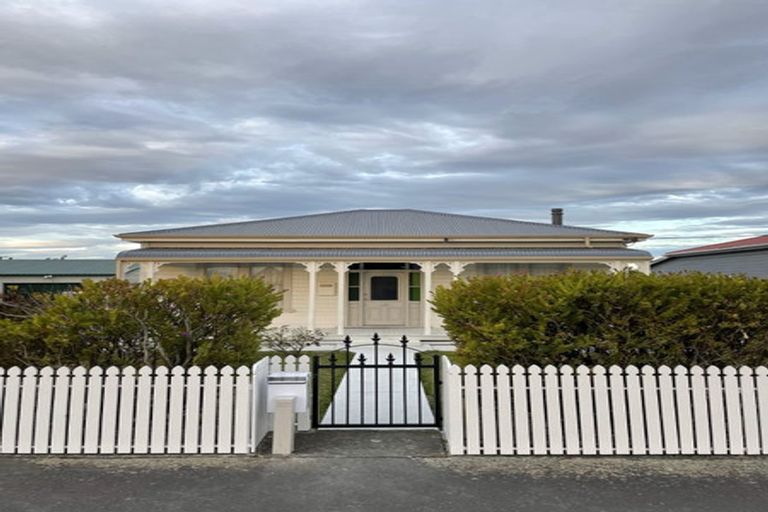 Photo of property in 102 Perry Street, Masterton, 5810