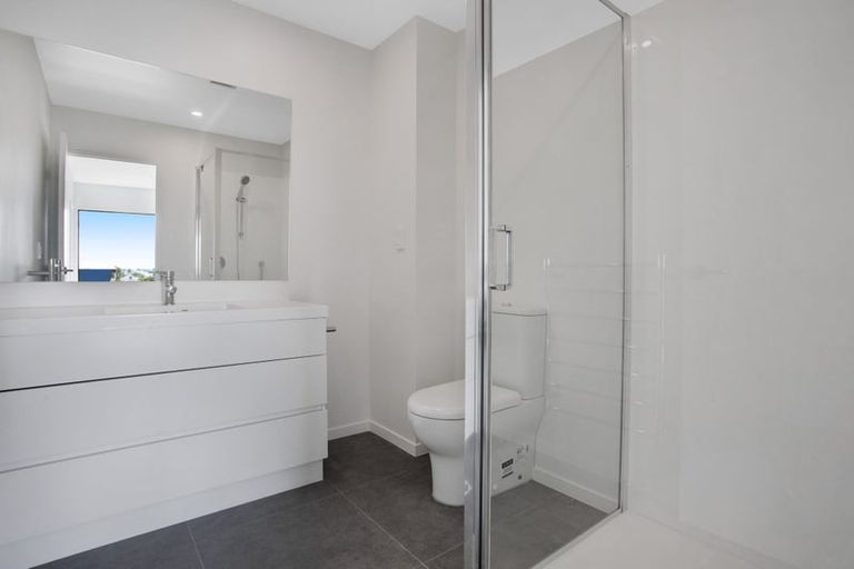 Photo of property in 31 Ara Mara Hua, Henderson, Auckland, 0612