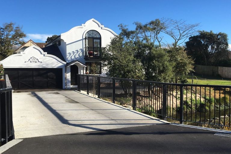 Photo of property in 125 Stapletons Road, Richmond, Christchurch, 8013