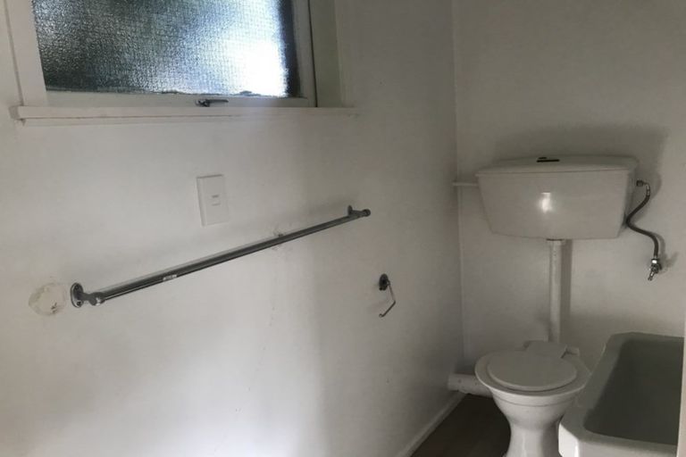 Photo of property in 3/328 Lake Road, Hauraki, Auckland, 0622