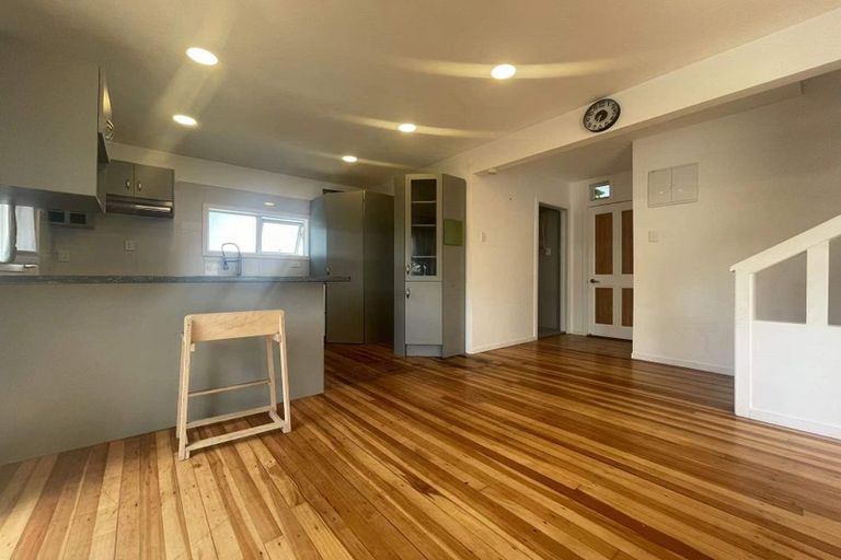 Photo of property in 85 Taurus Crescent, Beach Haven, Auckland, 0626
