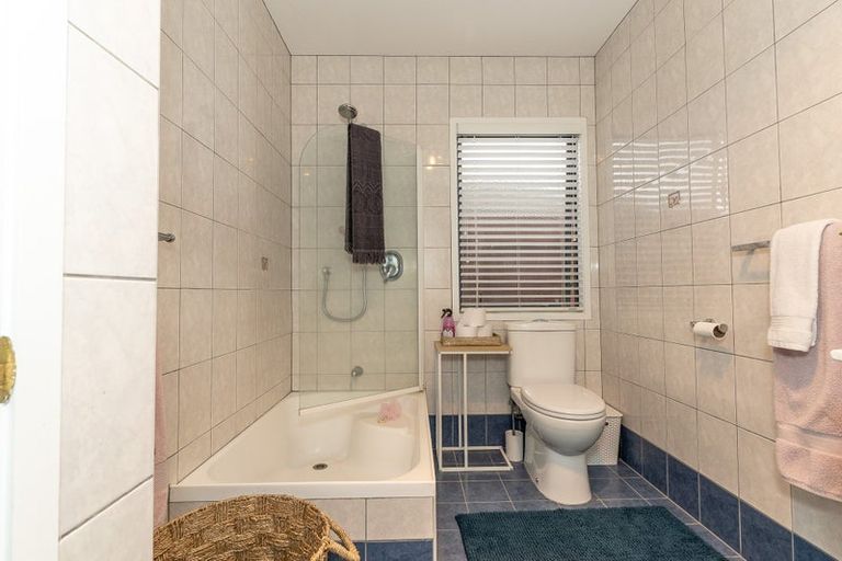 Photo of property in 10 Sudbury Court, Rototuna North, Hamilton, 3210