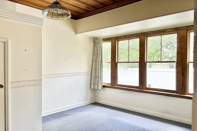 Photo of property in 25 Carruthers Street, Otane, 4202