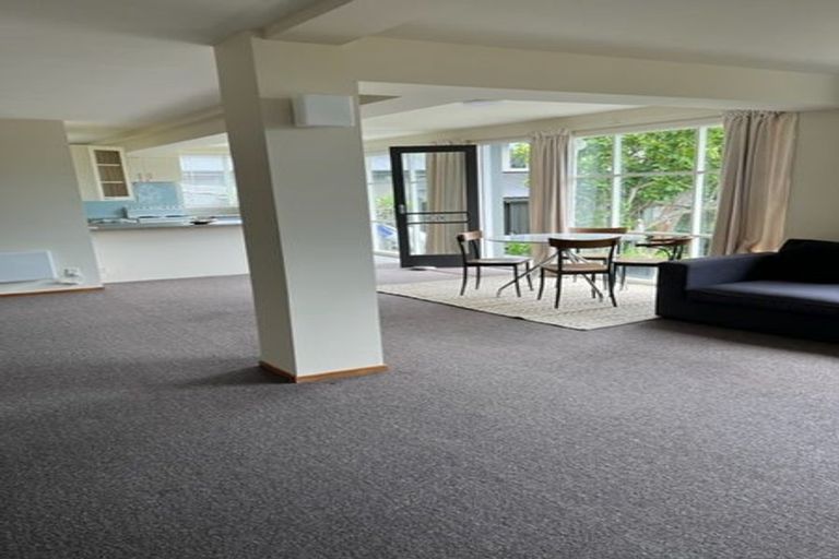 Photo of property in 20 Seamount Terrace, Mount Pleasant, Christchurch, 8081