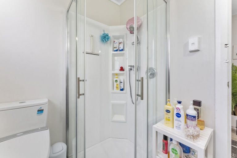 Photo of property in 62 Peat Place, Whanganui, 4500