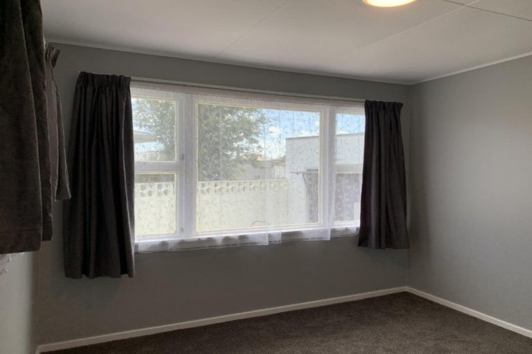 Photo of property in 42 Glengarry Crescent, Glengarry, Invercargill, 9810