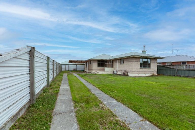Photo of property in 69 Mcmurdo Street, Tinwald, Ashburton, 7700