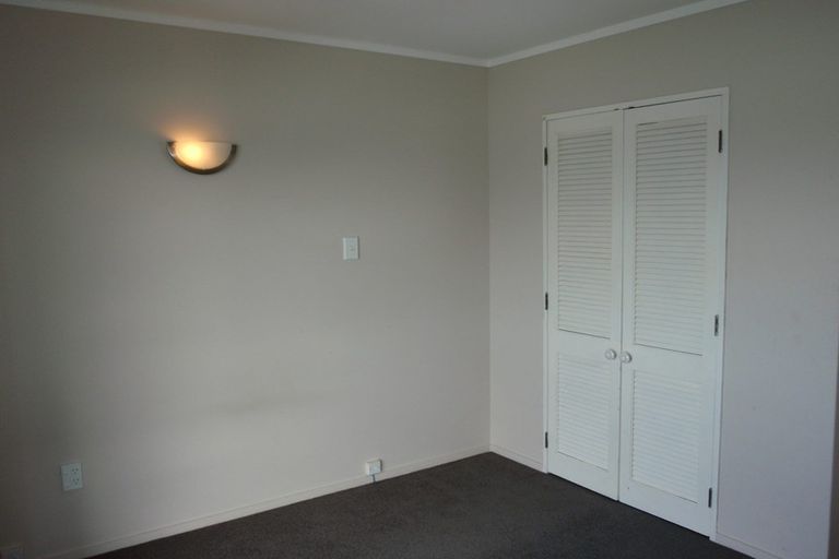 Photo of property in 81 View Road, Houghton Bay, Wellington, 6023