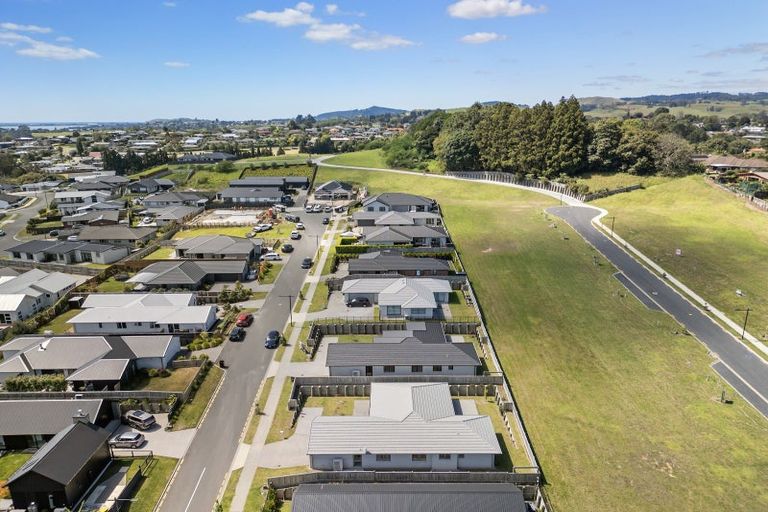 Photo of property in 4 Maluma Close, Ohauiti, Tauranga, 3112