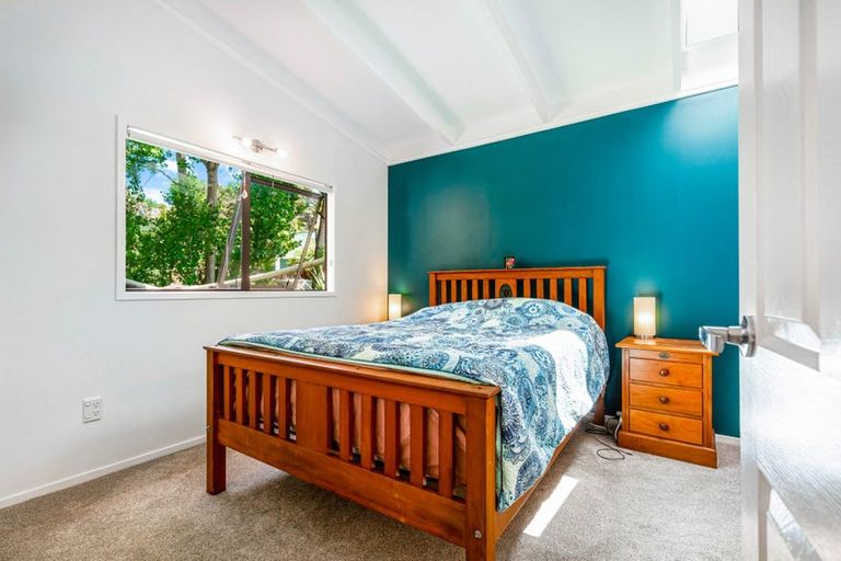 Photo of property in 59 Stillwater Crescent, Stillwater, Silverdale, 0993