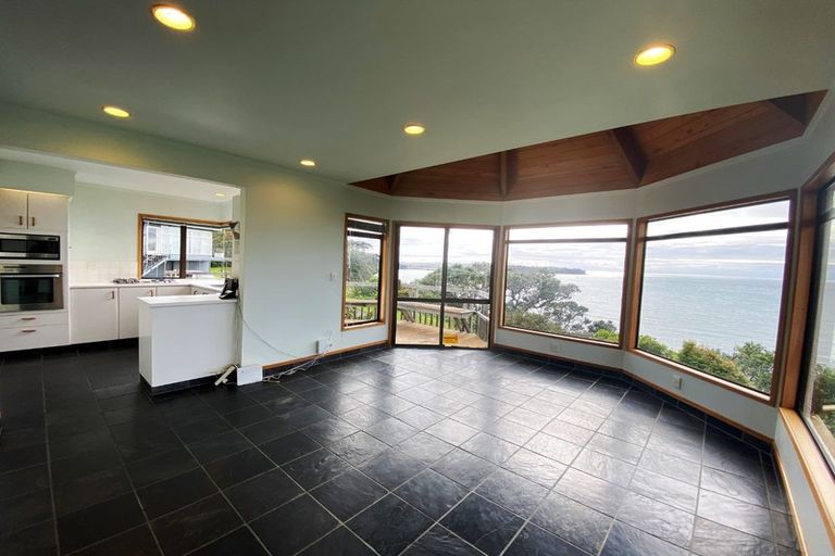 Photo of property in 30 East Avenue, Manly, Whangaparaoa, 0930