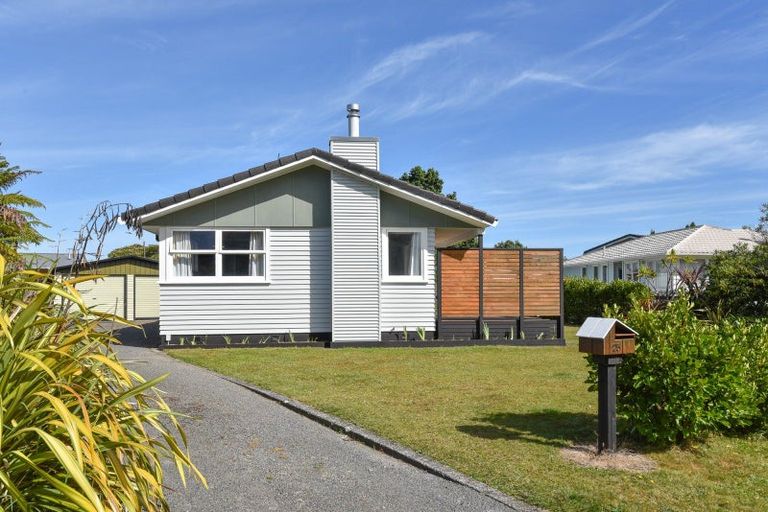 Photo of property in 25 Clouston Crescent, Fenton Park, Rotorua, 3010
