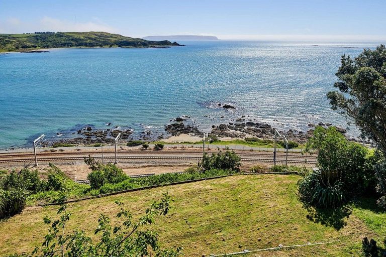 Photo of property in 115 Pope Street, Camborne, Porirua, 5026